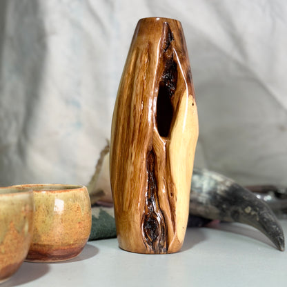 Juniper Wood Knot & Crevice Vase