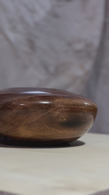 Black Walnut Round Vase with Copper Epoxy Center Fill